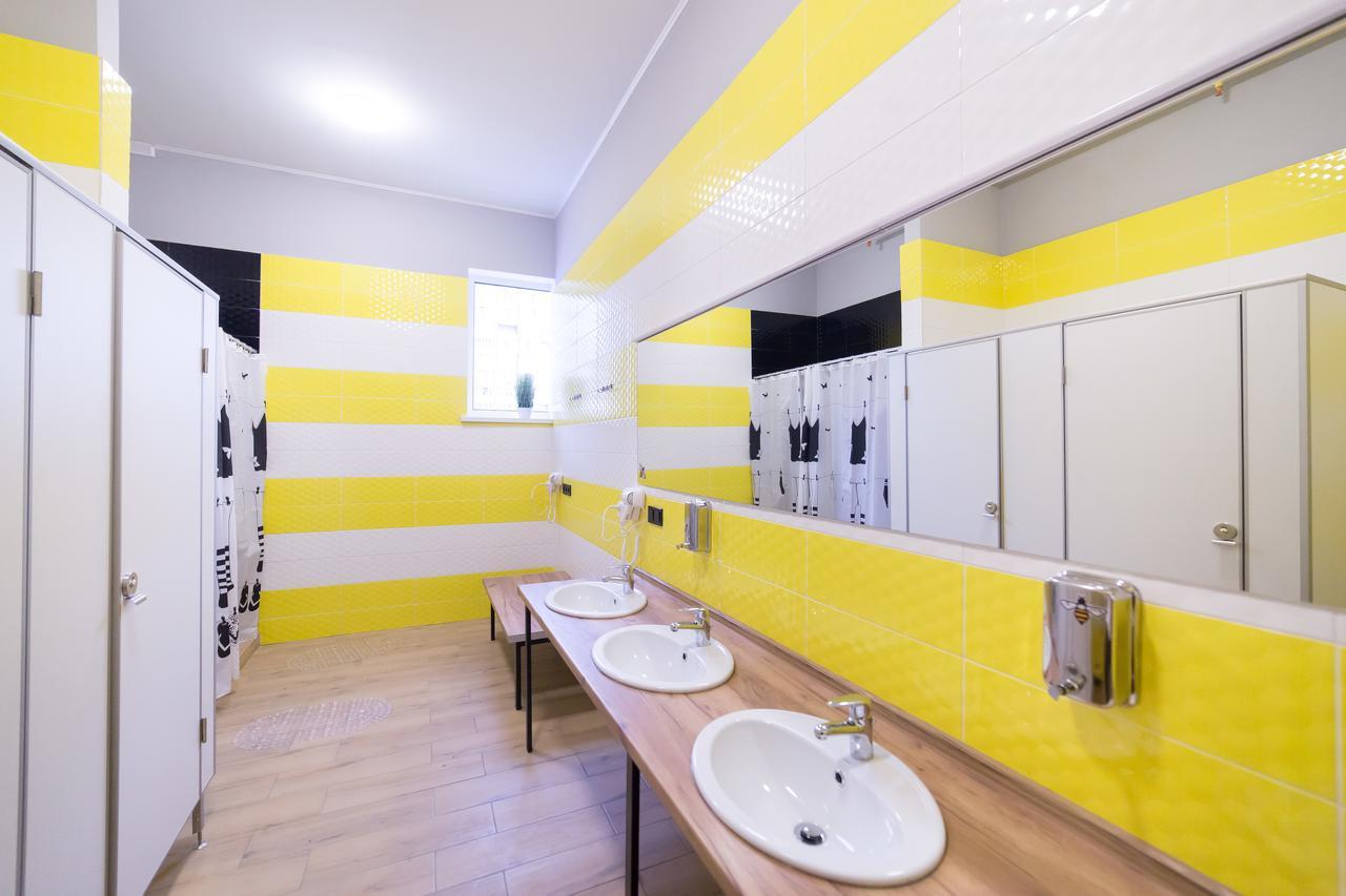 Hotel Bee Station 基輔 外观 照片