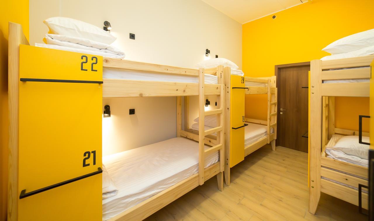 Hotel Bee Station 基輔 外观 照片